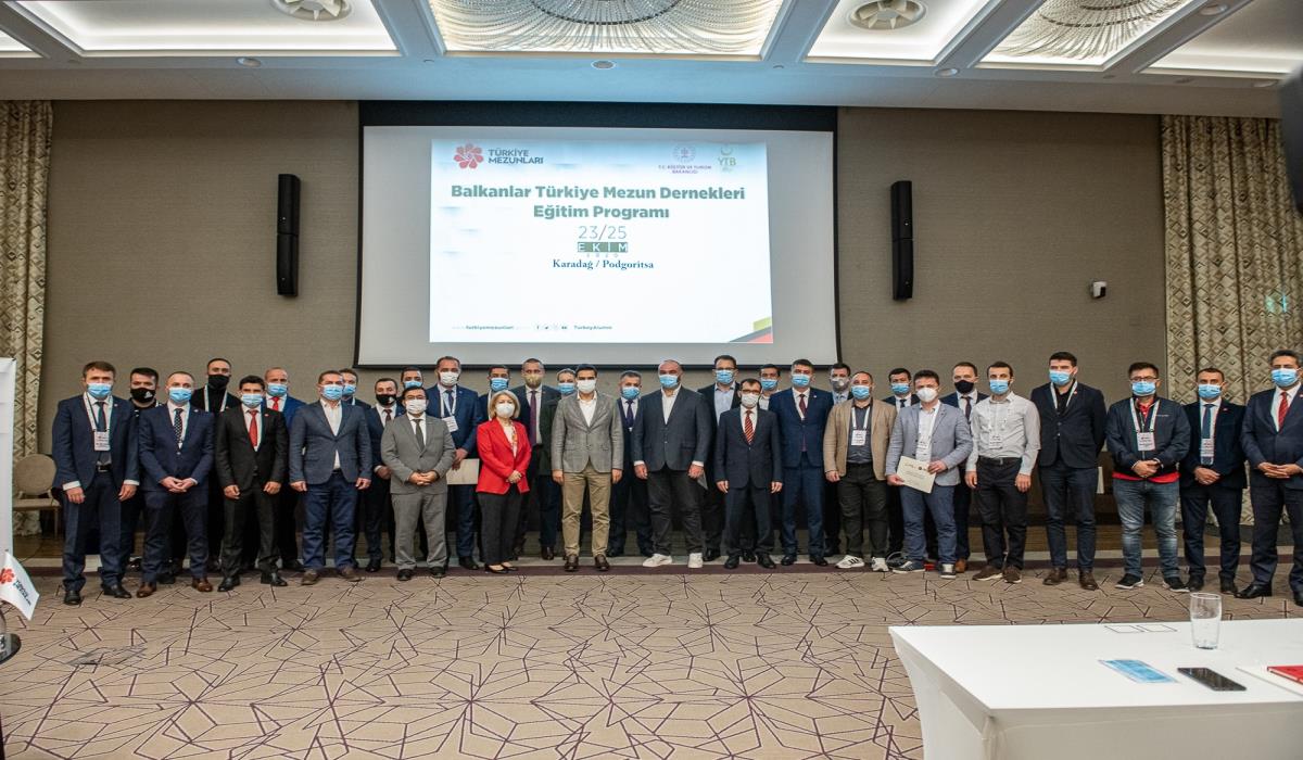 YTB, Karadağ'da "Balkanlar Türkiye Mezun Dernekleri Eğitim Programı" Düzenledi